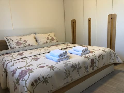 Bright Diamond 95m² apartment in the ❤️ of Pristina