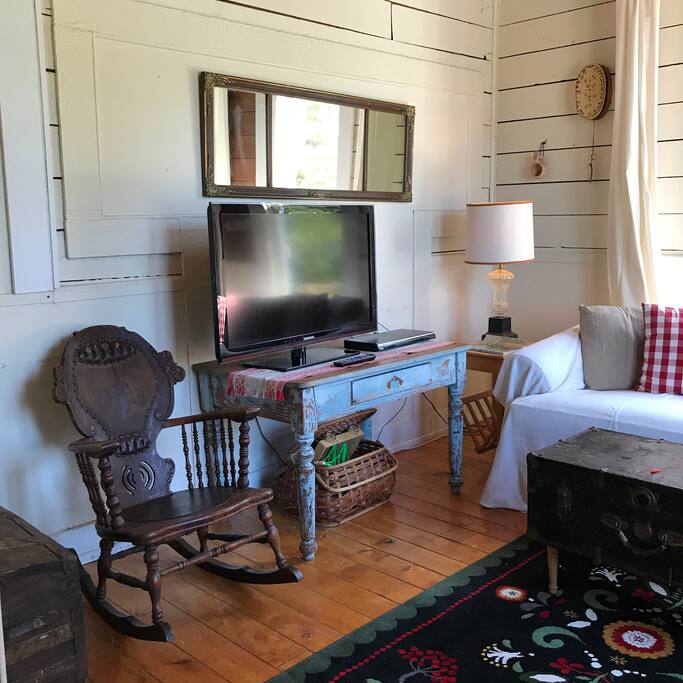 Common area with t.v.
