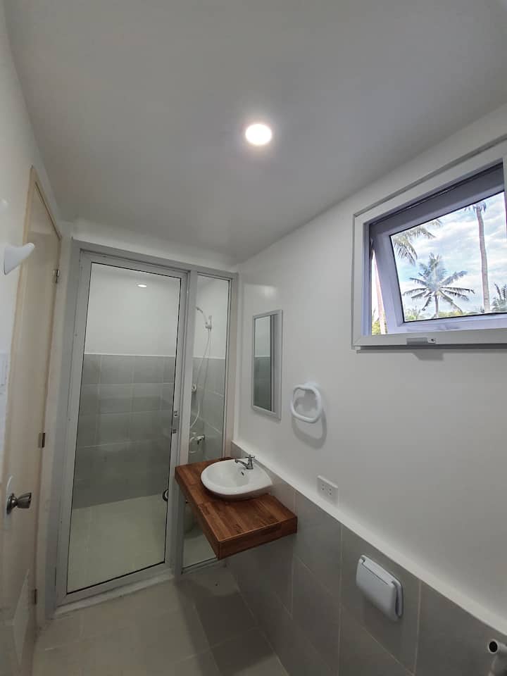 Milagros Bay Sand Beach Resort
Cabana 2 - Narra
