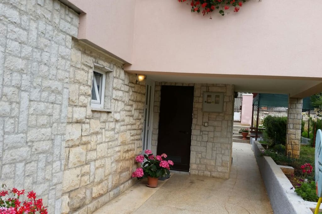 Private entrance