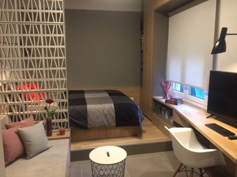 Living Room / Bedroom