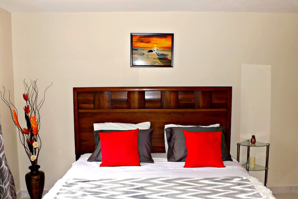 Comfy king size bed