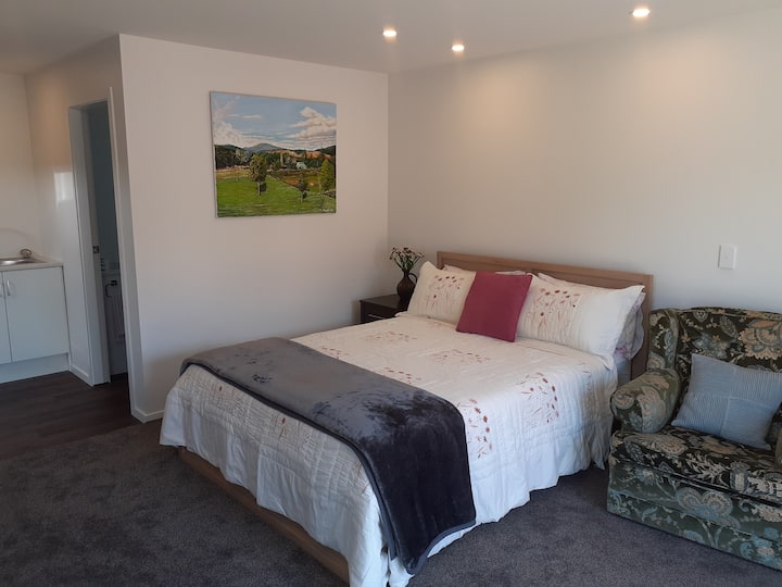 Top 10 Airbnb Vacation Rentals In Levin, New Zealand Updated 2024