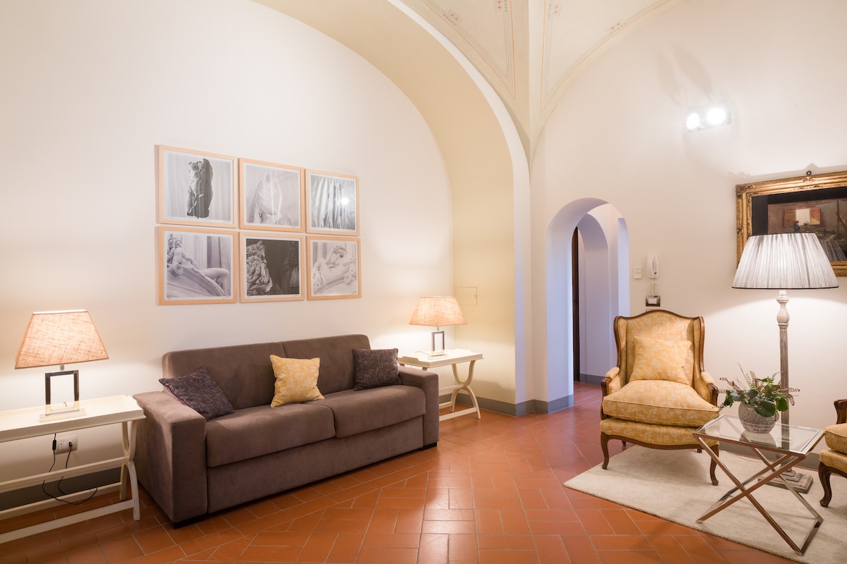 Top performing Airbnb: Red Tower - Michelangelo with private garden in Impruneta