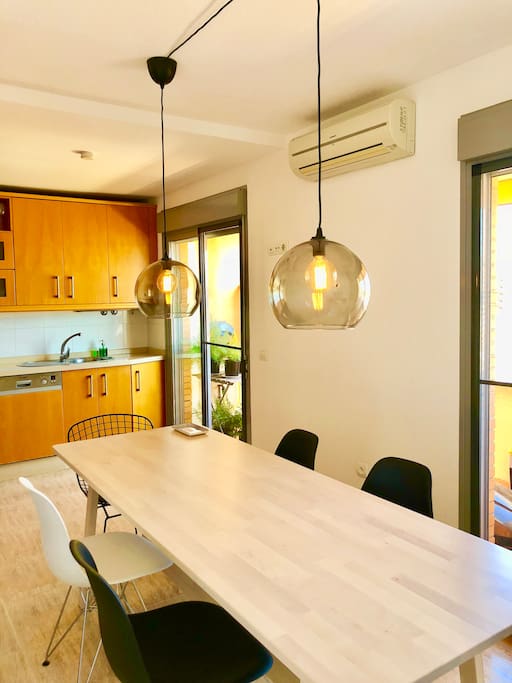 Cocina y comedor