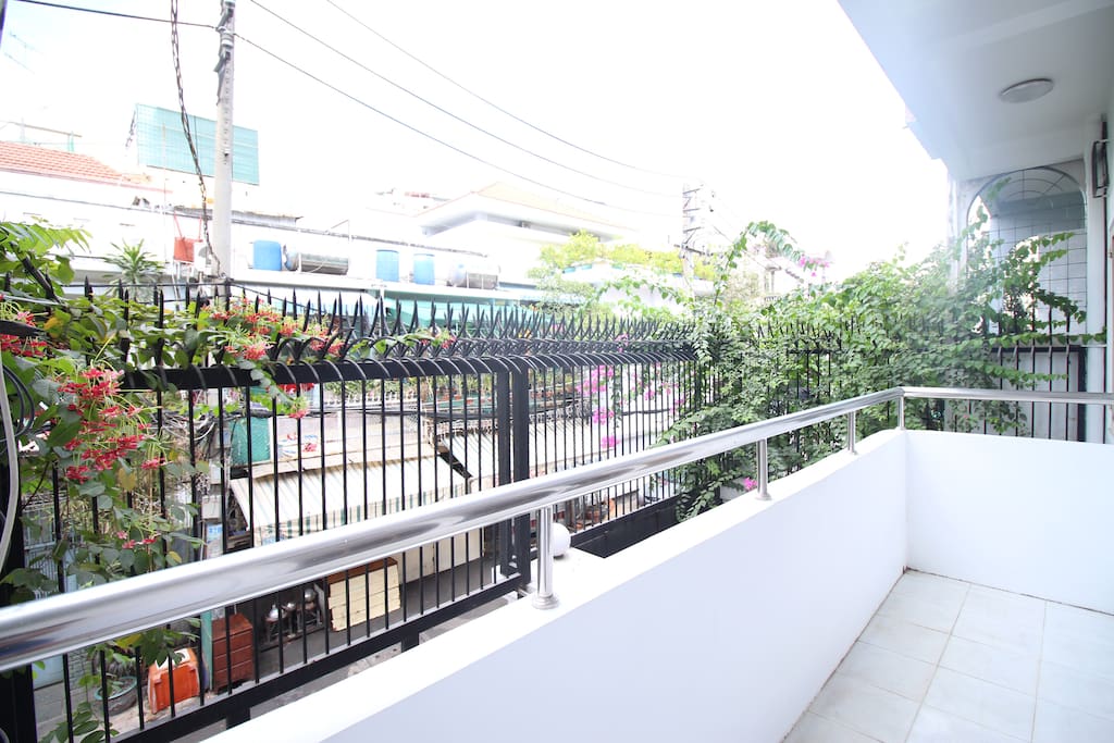 Big, Bright and Beautiful Balcony with Green Garden View