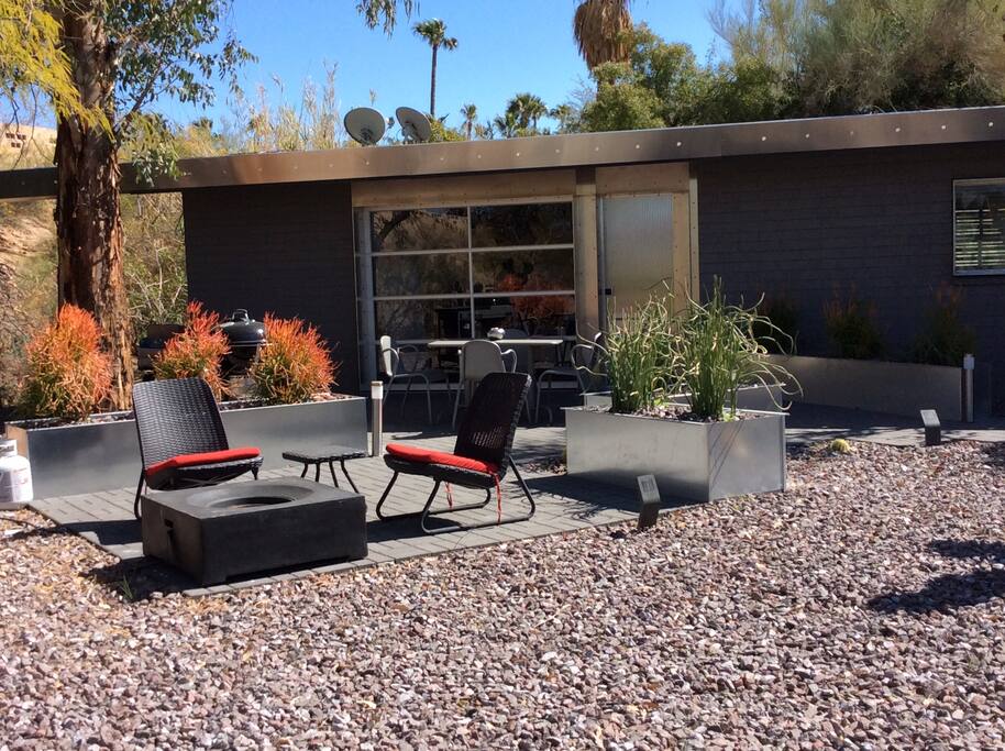 Apartment8 has a private paver stone patio with propane fire pit and Weber charcoal grill...planter boxes positioned to create privacy....walking distance to amenities and shopping of Carefree yet secluded and private....
