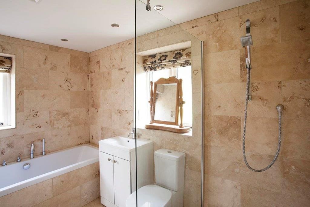 The en-suite