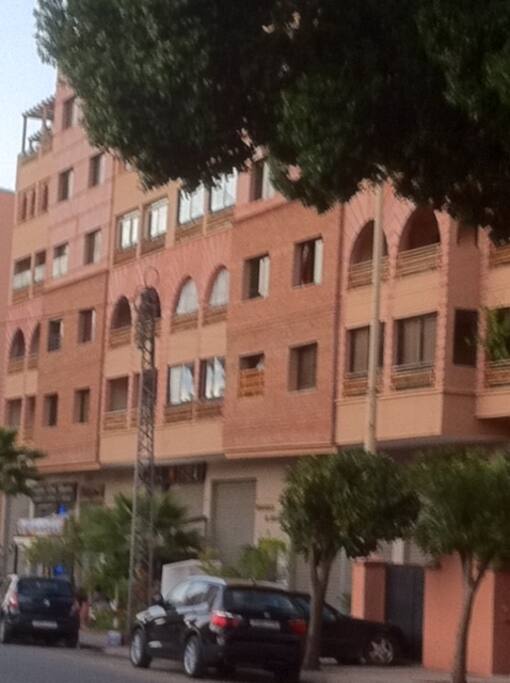 FACHADA