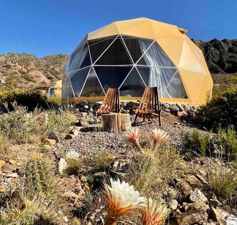 Domo en Potrerillos overlooking the "Comesebo" Dique