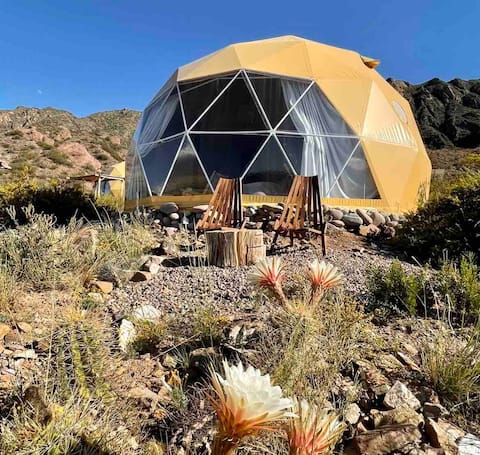 Domo en Potrerillos overlooking the 
