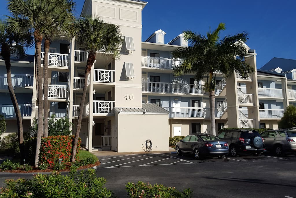 Building with parking space