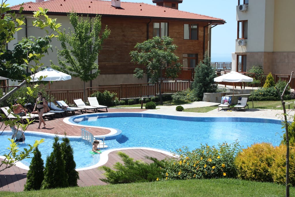 Pool Nearest Apartment