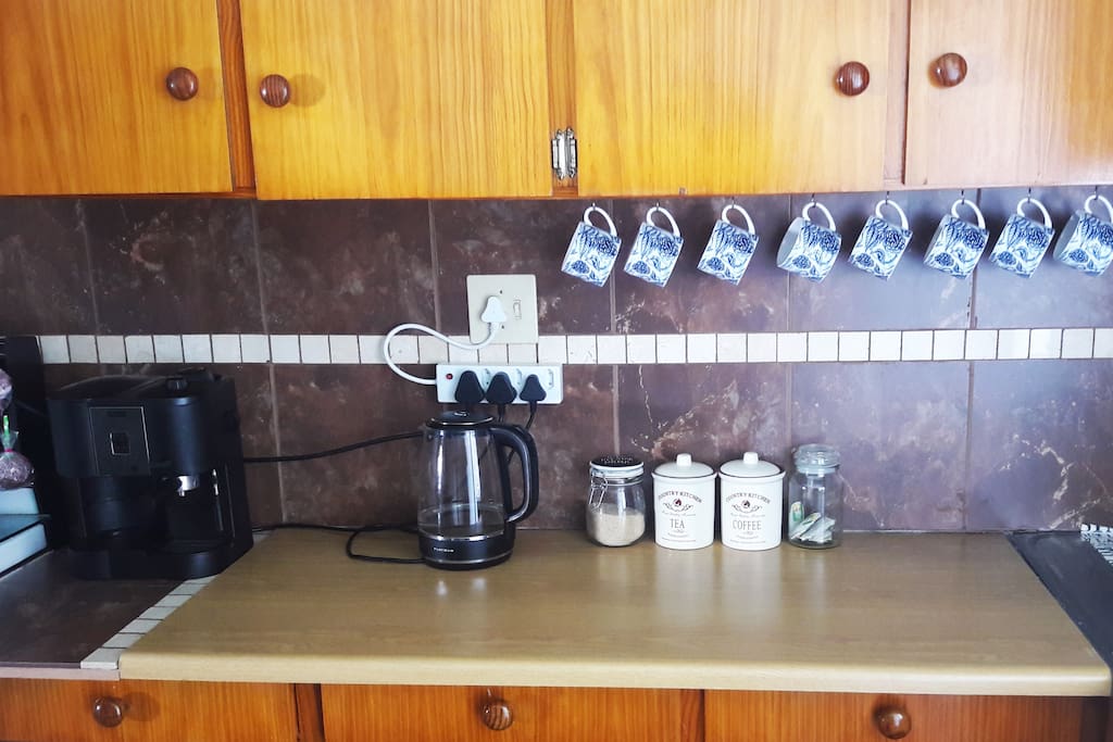 And we all need a good cup of coffee :). Kitchen equipped with stove, oven, microwave, washbasin, fridge, all kitchenware, utensils and cutlery :).