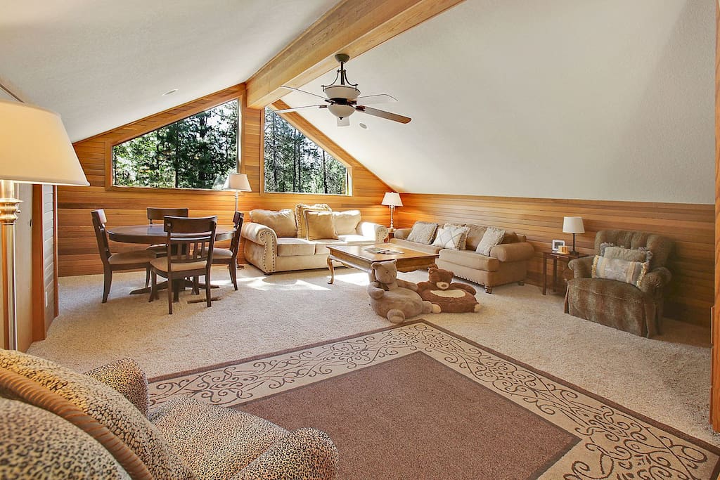 Bench,Carpet,Home Decor,Chair,Furniture