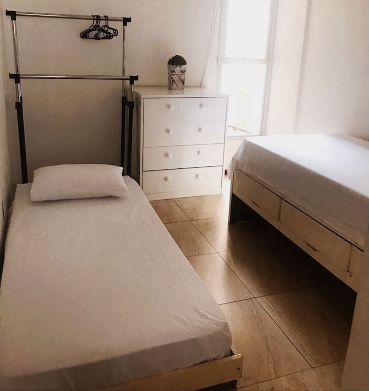 Спалня 2 - две единични легла