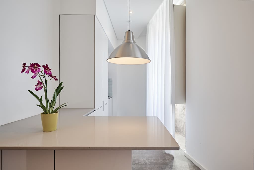 T2 - Living Room + Kitchnette