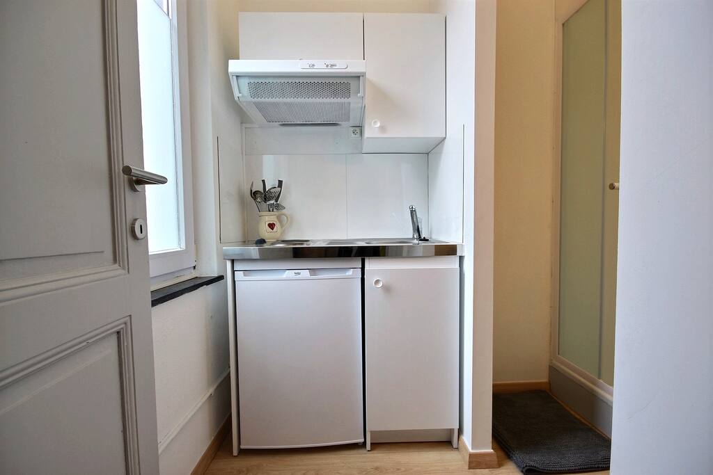 Kitchen area