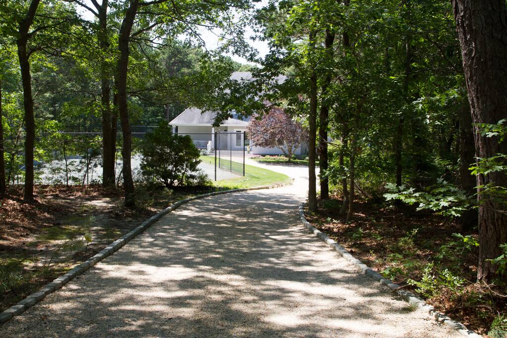 Secluded location set back from the road