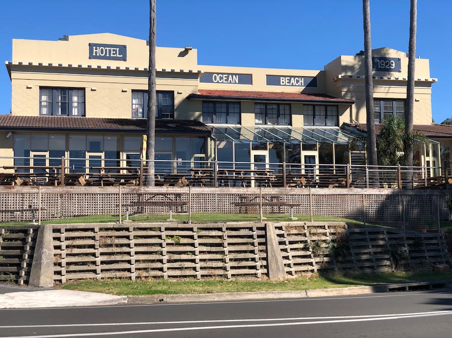 Have a beer on the deck of the beautiful Shellharbour pub overlooking the water only minutes walk