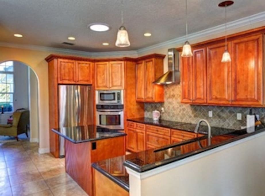 Open Kitchen-Perfect for entertaining