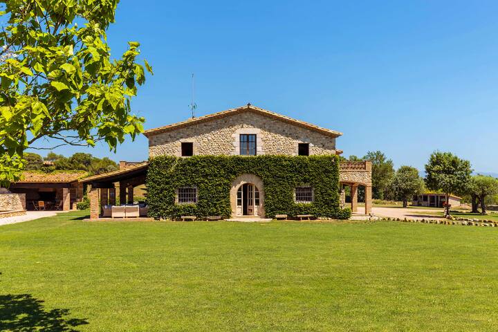 Mas Creus gallery image 4