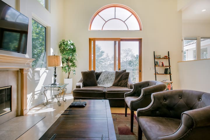 The Vista Malibu Mountaintop Retreat Villa & Garden gallery image 2