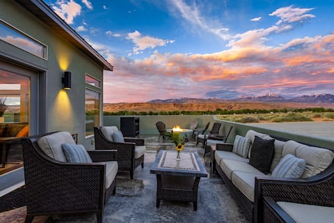 Exclusive Retreats White Rim 6 Bedoom All Suites