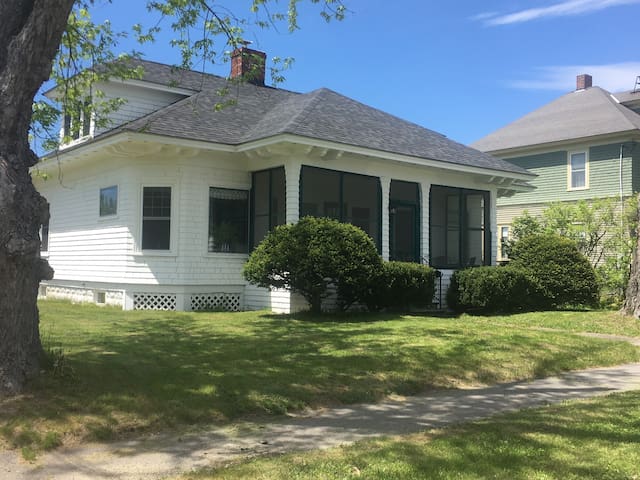 Airbnb Millinocket Vacation Rentals Places To Stay Maine