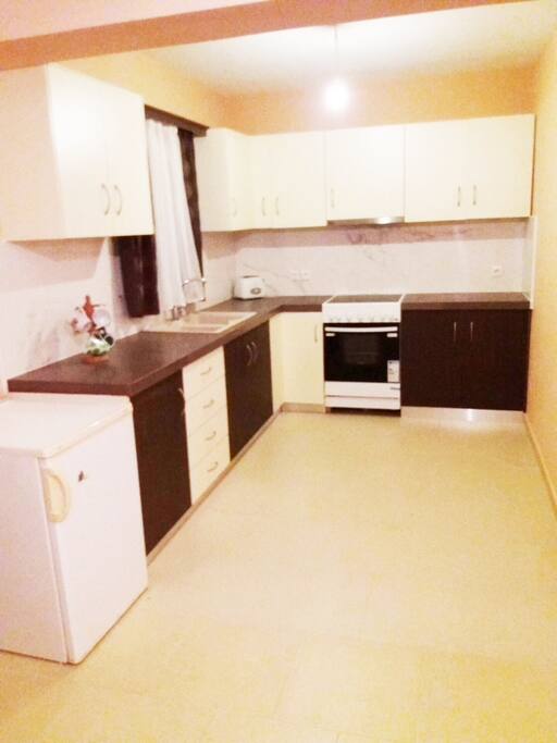 Fully equipped kitchen