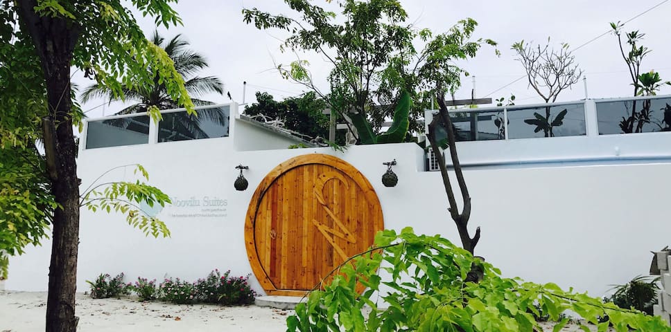 Noovilu Suites - the luxury guesthouse in Maldives