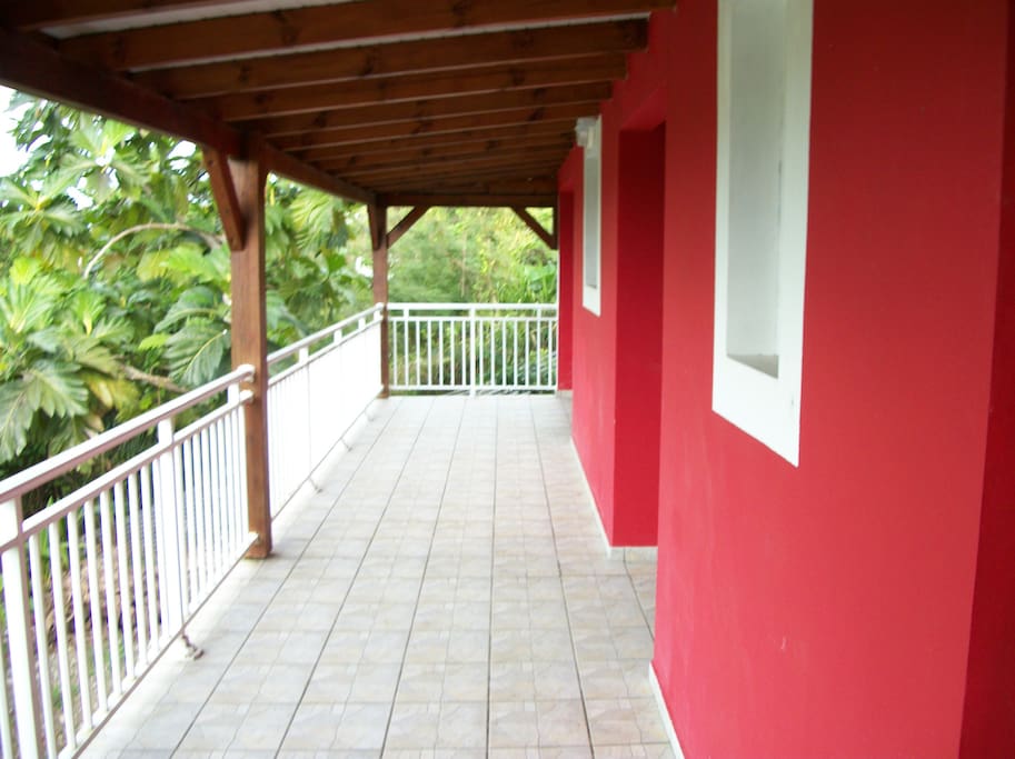 Long balcon des Studios