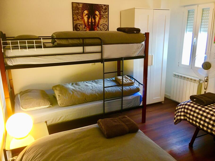 Private Room with 4 Single Beds