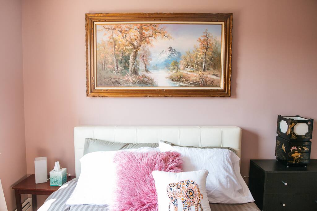 Memory foam mattress for a perfect night's sleep.
