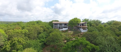 The Great Hill-top Villa - ASTONISHING View