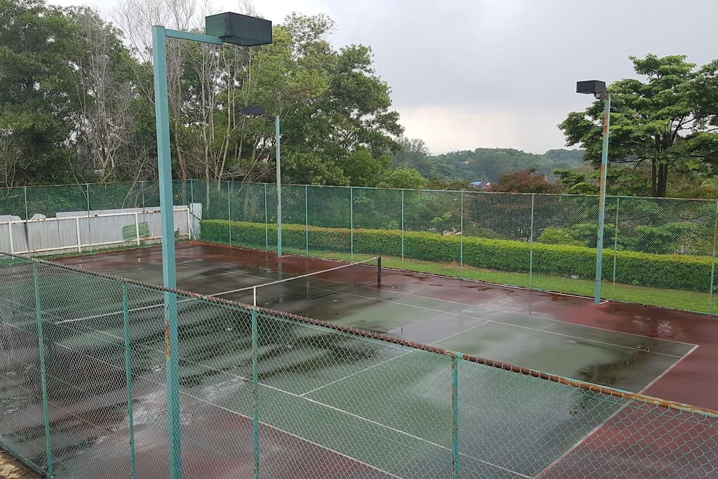 There is also a tennis court for the guest to play
