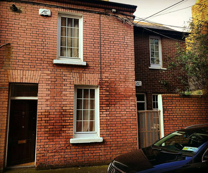 Charming house at the city center