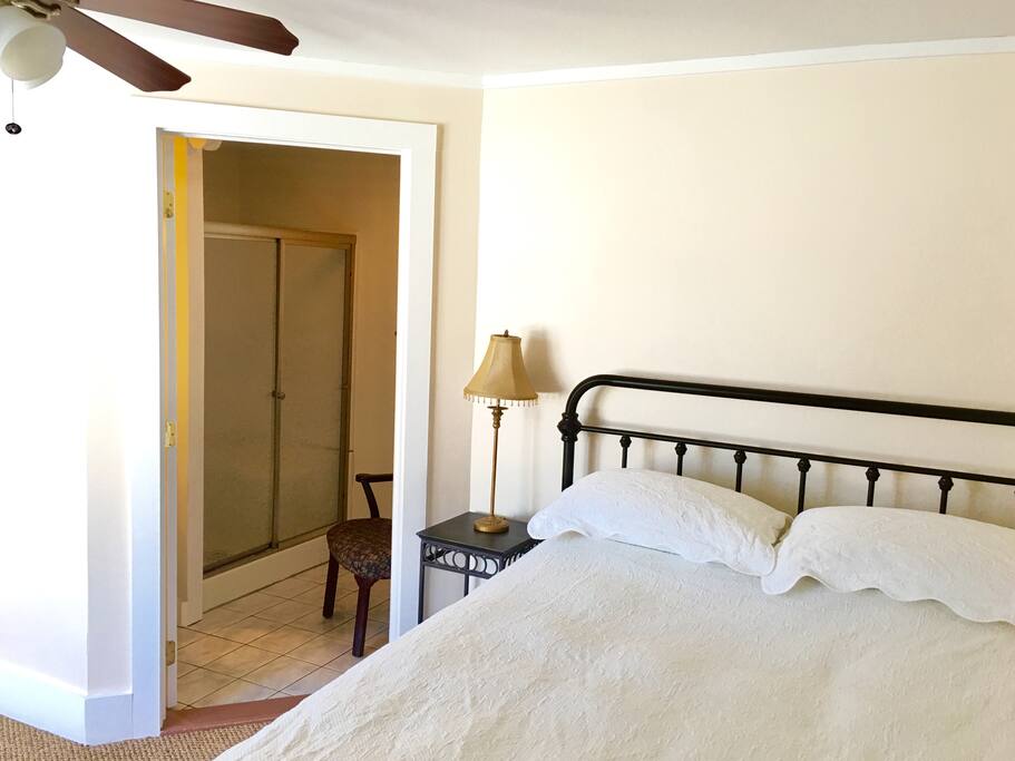 Queen Bed and Bathroom