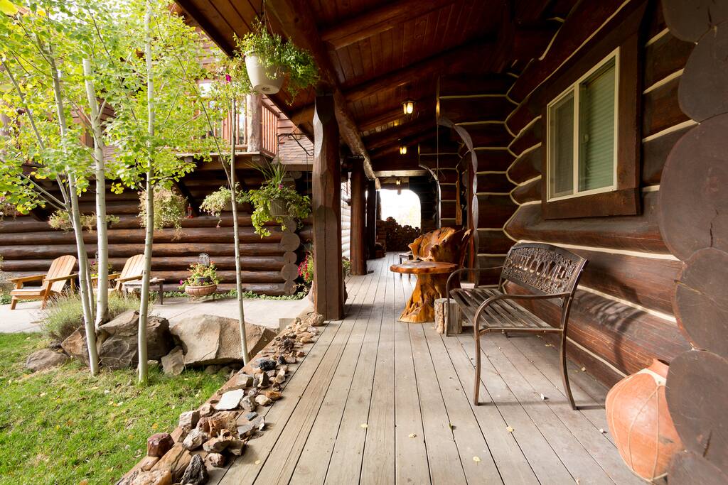 front deck. Idaho is the Gem State. and on the deck you fill find all kinds of samples.