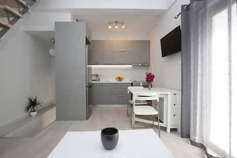 Central-Comfort-Small house in Syros