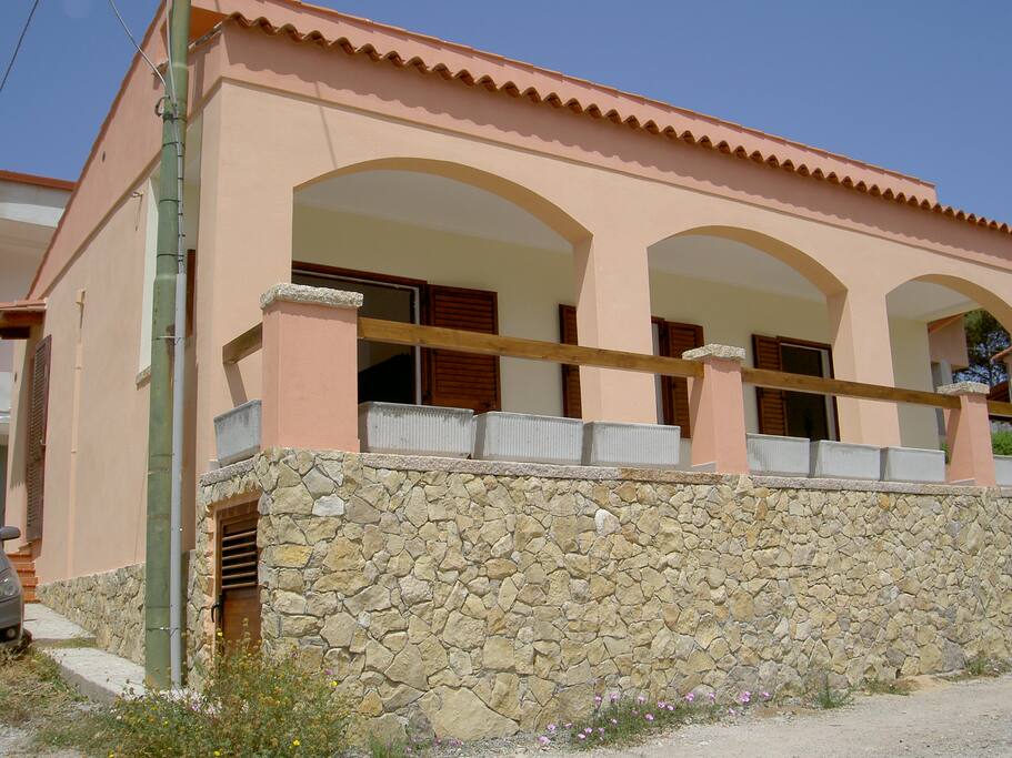 Veranda e ingresso laterale