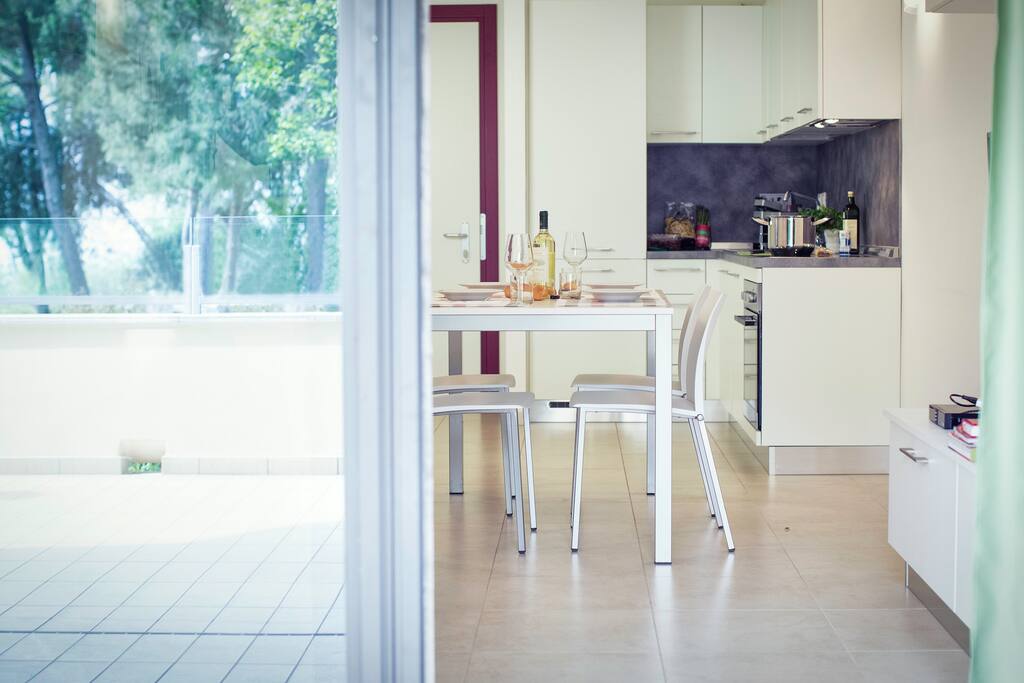 Cucina nuova ed arredata