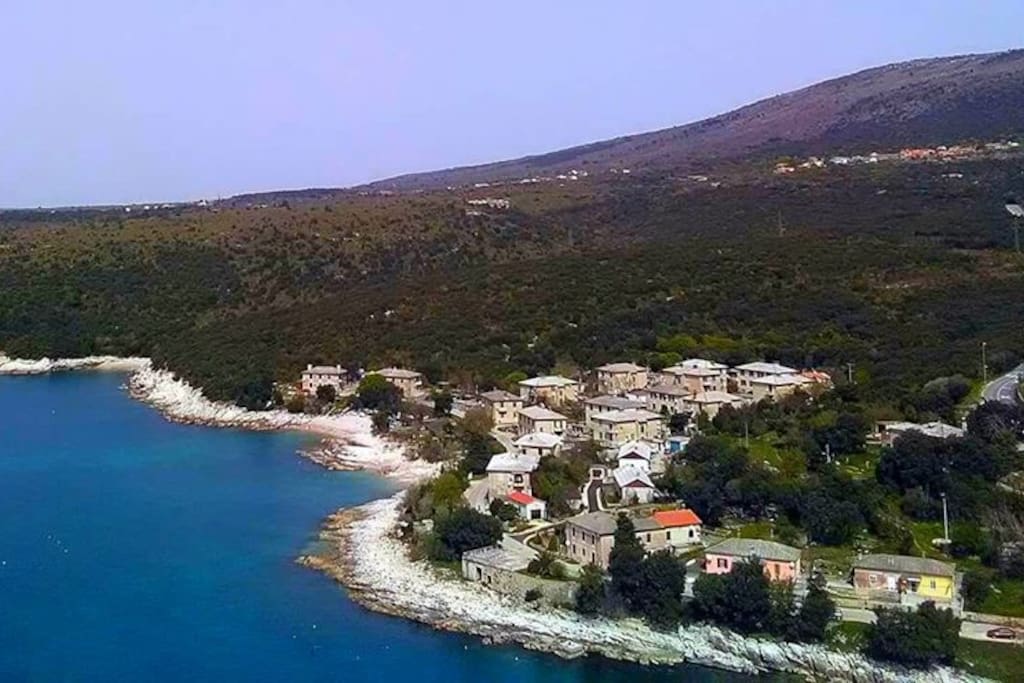 Koromacno village
