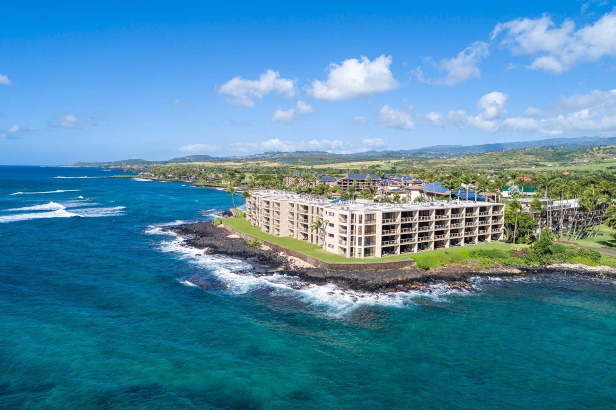 Ocean Front, Kuhio Shores, 30 ft to the water A/C - Photo 27
