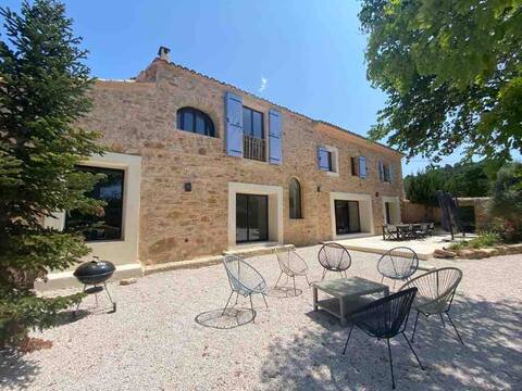 Exceptional bastide near Aix en Provence