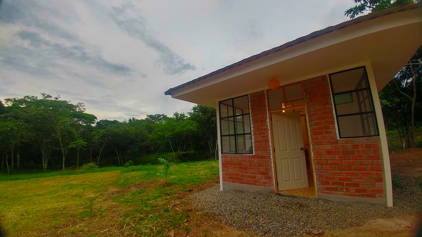 Bungalow con PISCINA