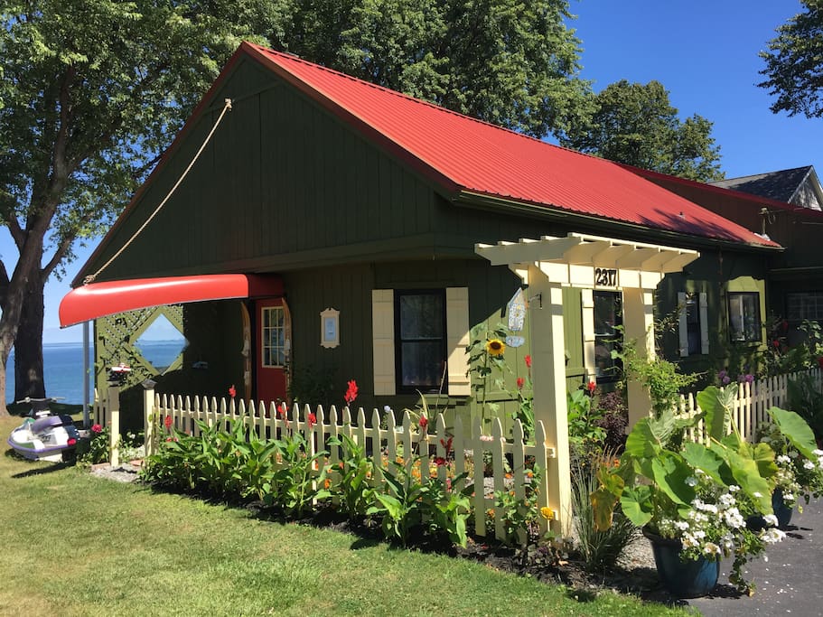 North Coast Cottage Lake Ontario Houses for Rent in Ransomville