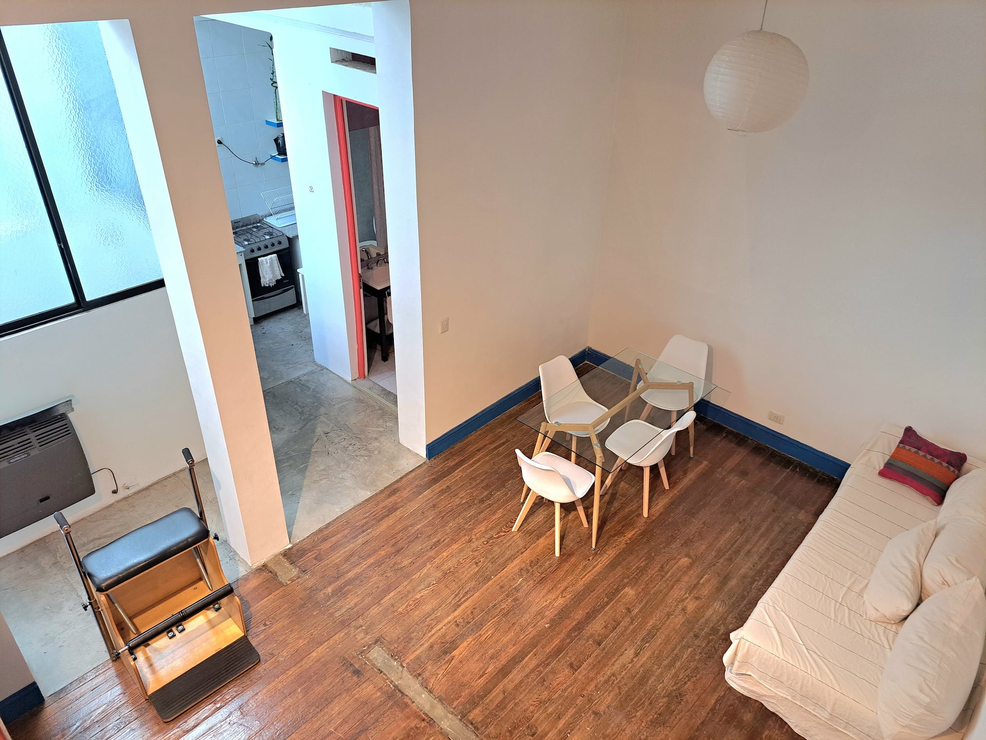 Apartamento antigo estilo colonial em Retiro com 1 quarto