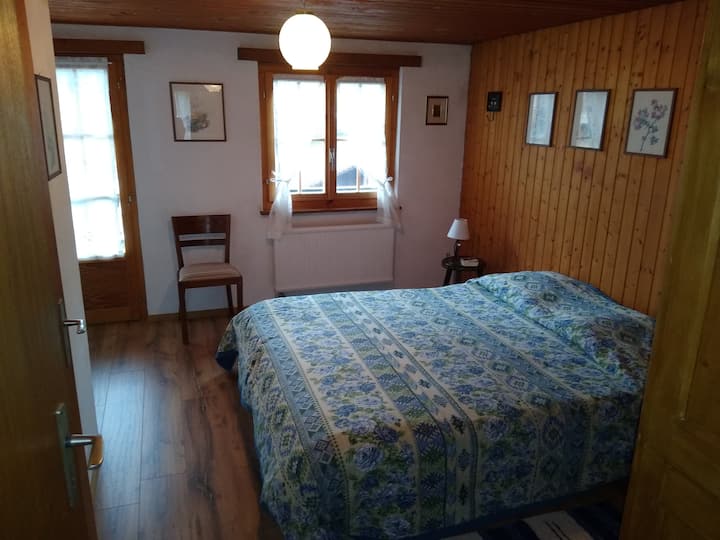 Dhomë gjumi 2