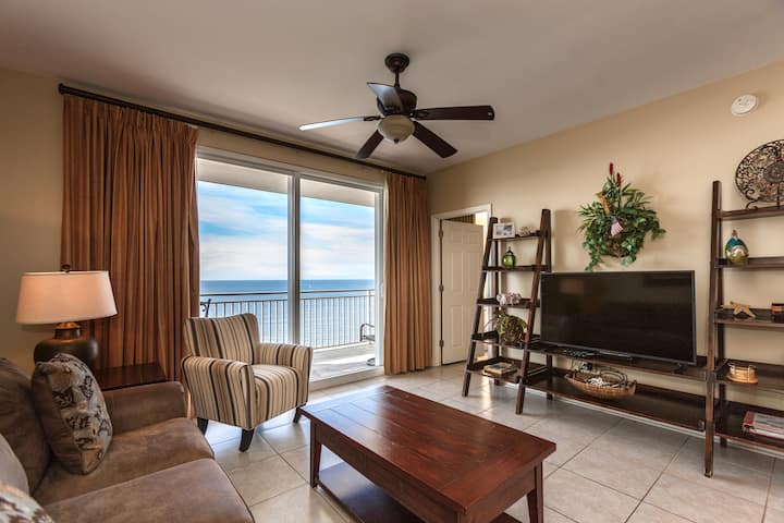 Luxe Oceanfront Condo Met Master On Gulf! - Florida